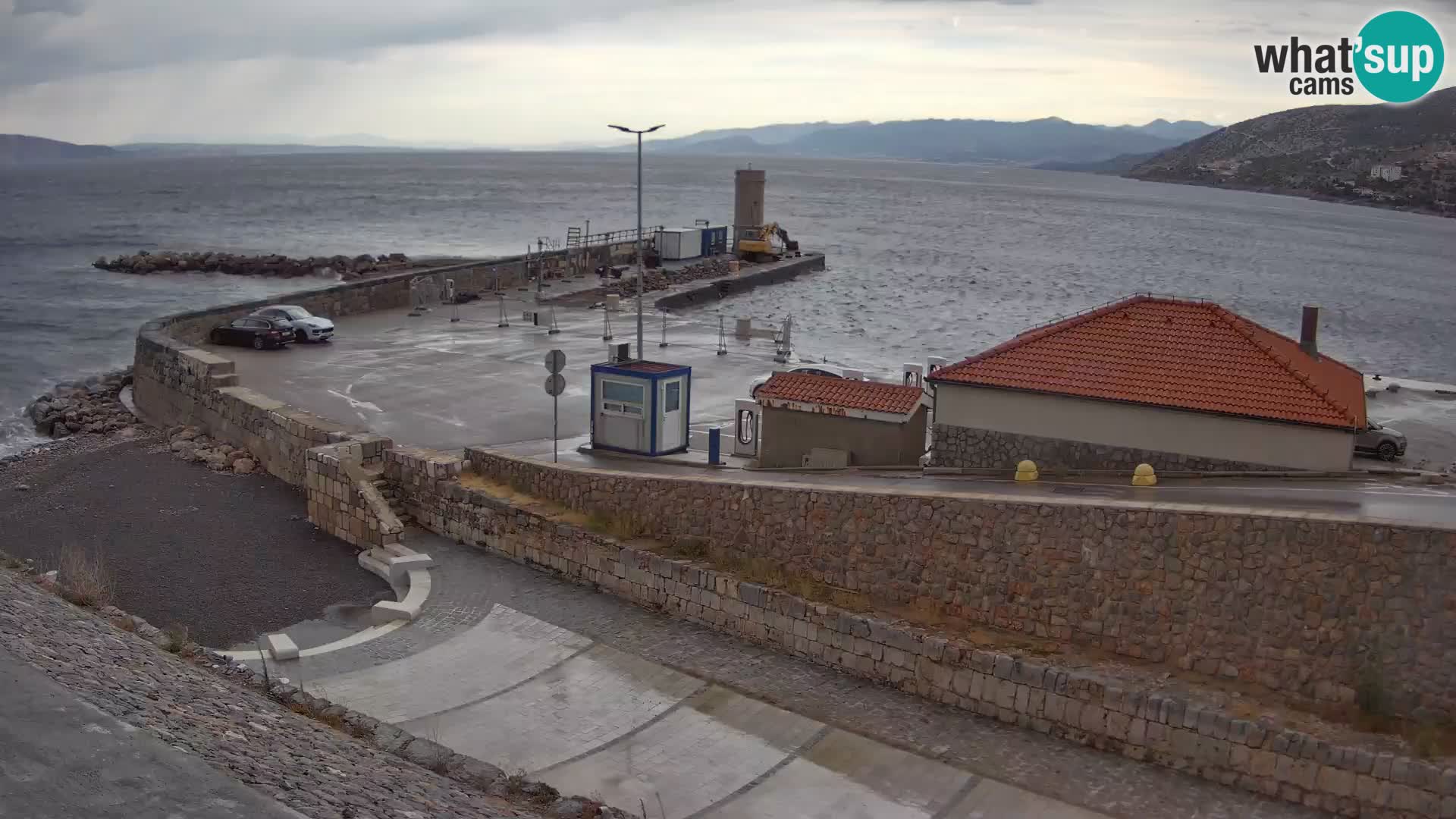 Webcam puerto de Senj – Rompeolas y faro en directo