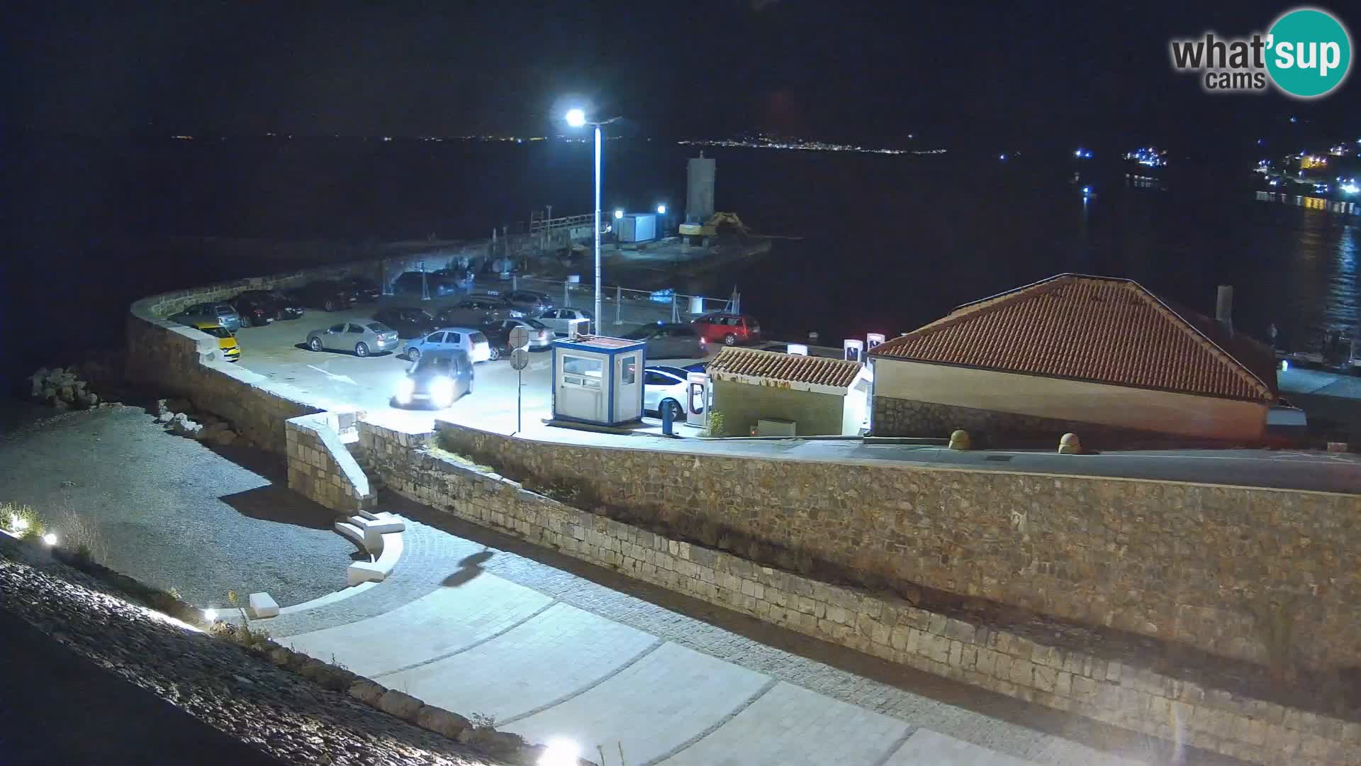 Senj Hafen Webcam – Wellenbrecher & Leuchtturm Liveblick