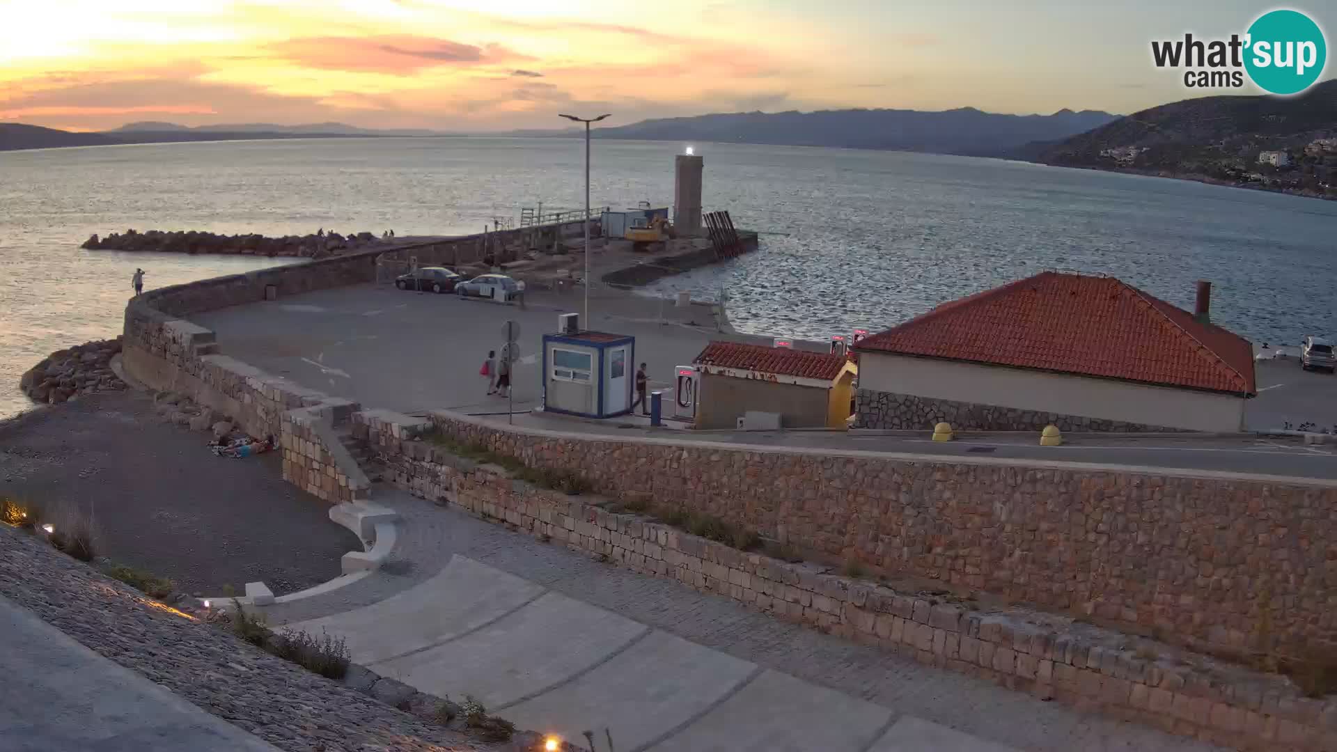 Senj Harbour Webcam – Breakwater & Lighthouse Live View