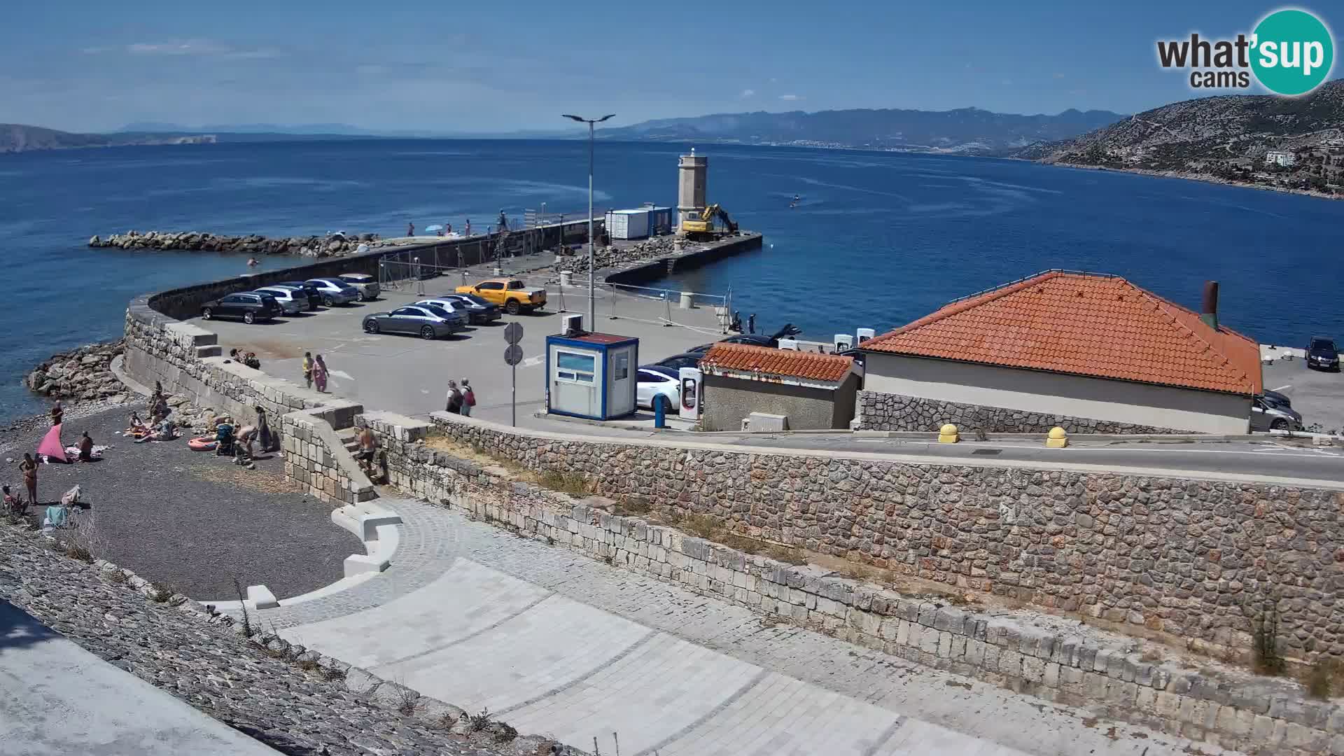 Webcam port de Senj – Vue sur la jetée et le phare