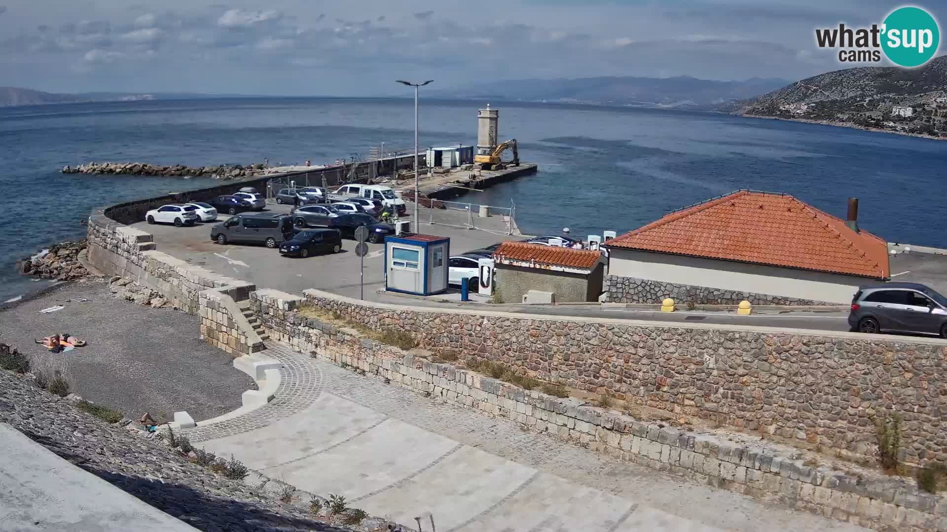 Web kamera Senj luka – Lukobran i svjetionik uživo