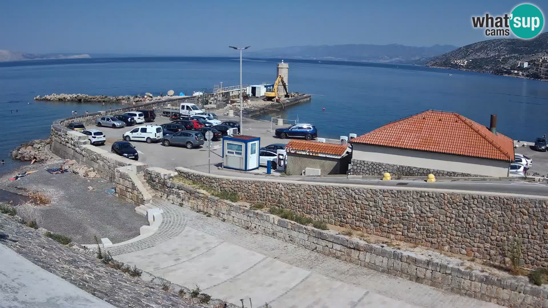 Webcam port de Senj – Vue sur la jetée et le phare