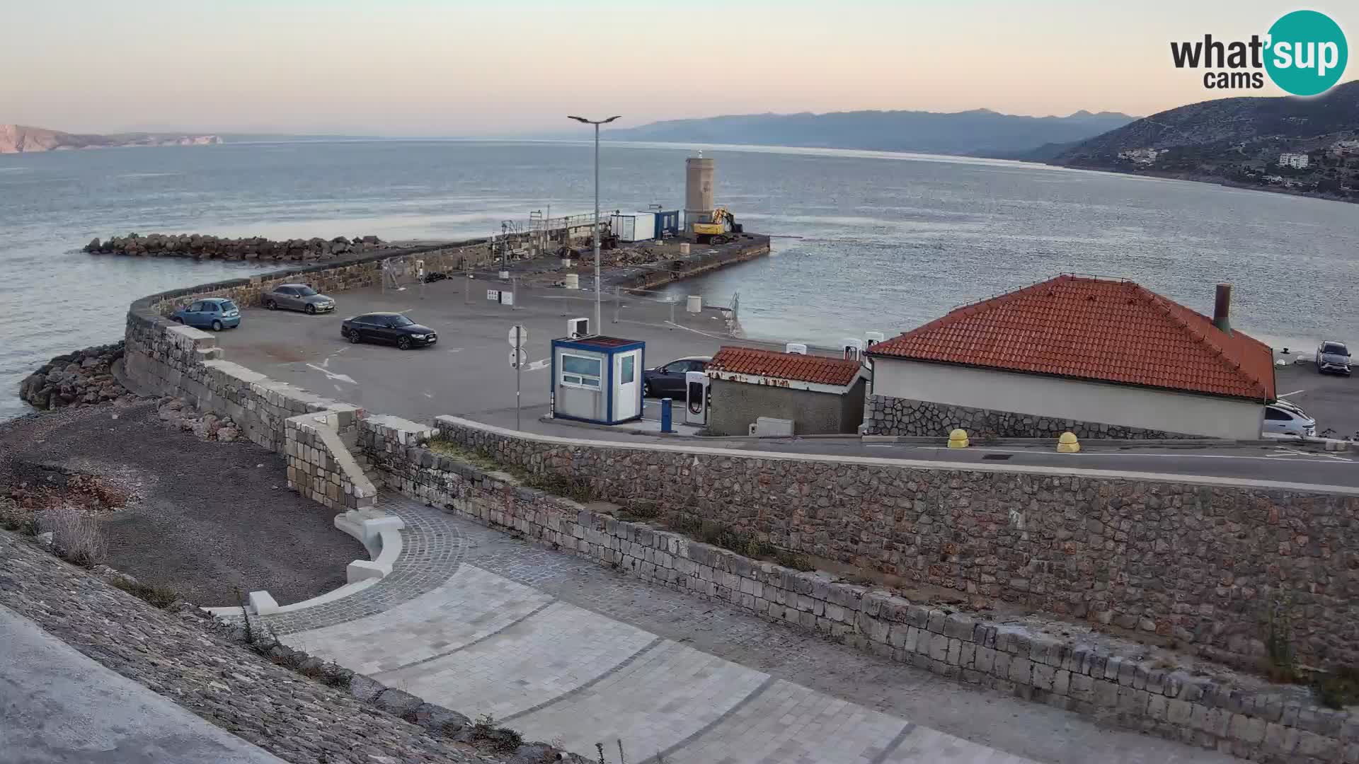 Senj Harbour Webcam – Breakwater & Lighthouse Live View