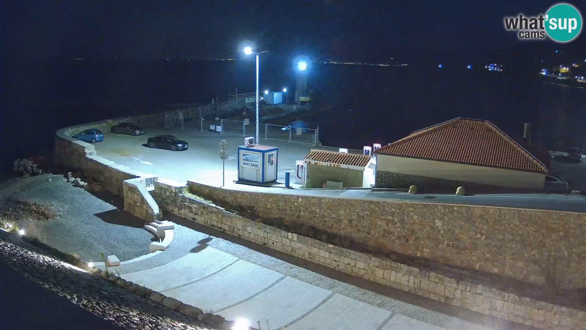 Senj Hafen Webcam – Wellenbrecher & Leuchtturm Liveblick