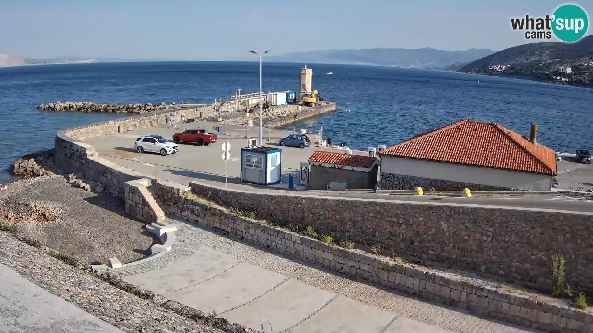 Senj Hafen Webcam – Wellenbrecher & Leuchtturm Liveblick