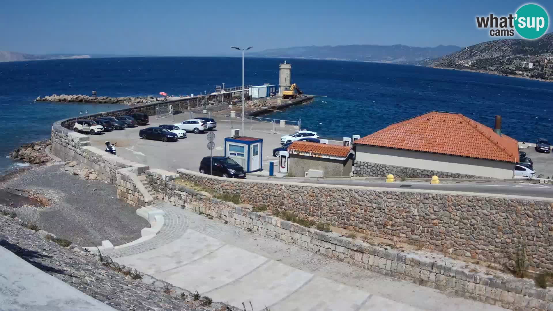 Web kamera Senj luka – Lukobran i svjetionik uživo