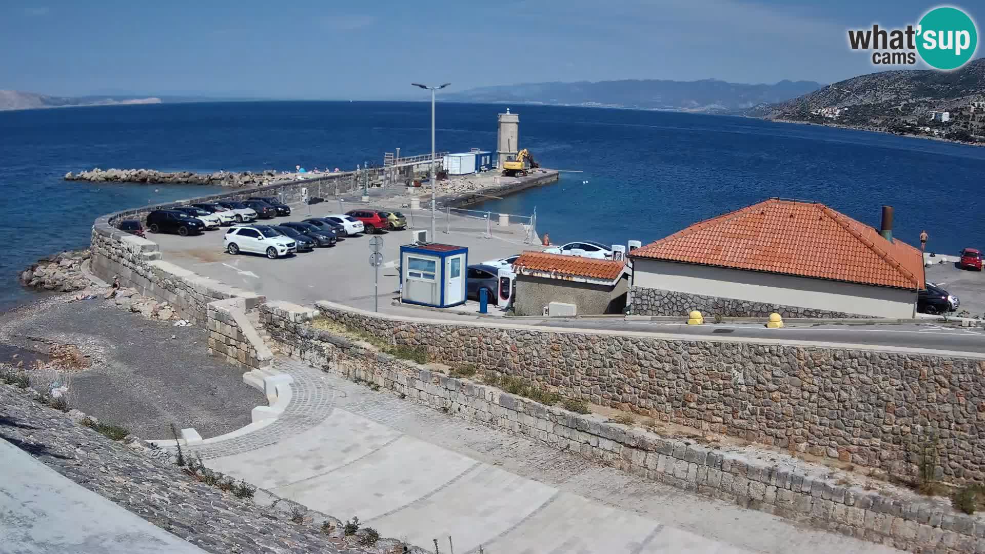 Senj Hafen Webcam – Wellenbrecher & Leuchtturm Liveblick