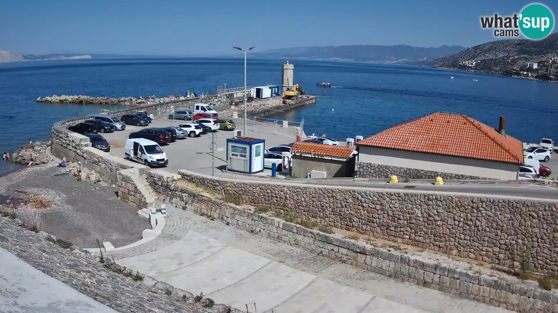 Web kamera Senj luka – Lukobran i svjetionik uživo