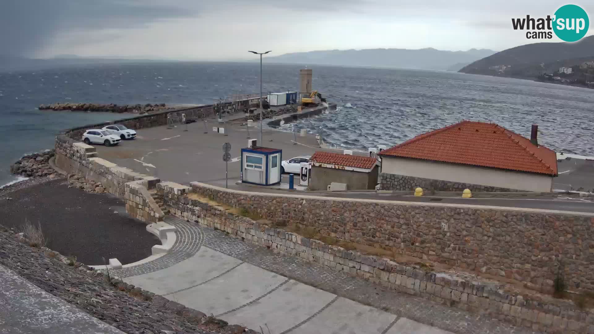 Webcam Porto di Segna – Frangiflutti e Faro in diretta