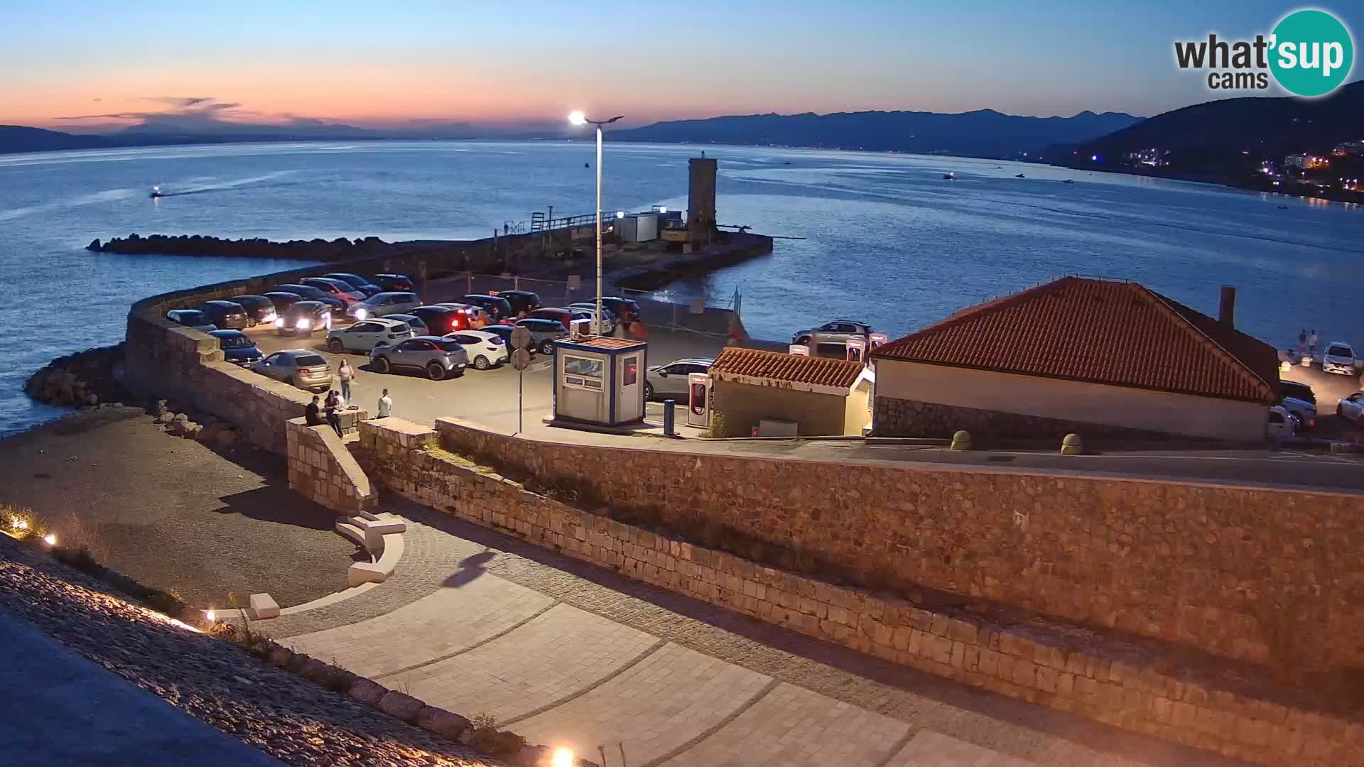 Senj Harbour Webcam – Breakwater & Lighthouse Live View