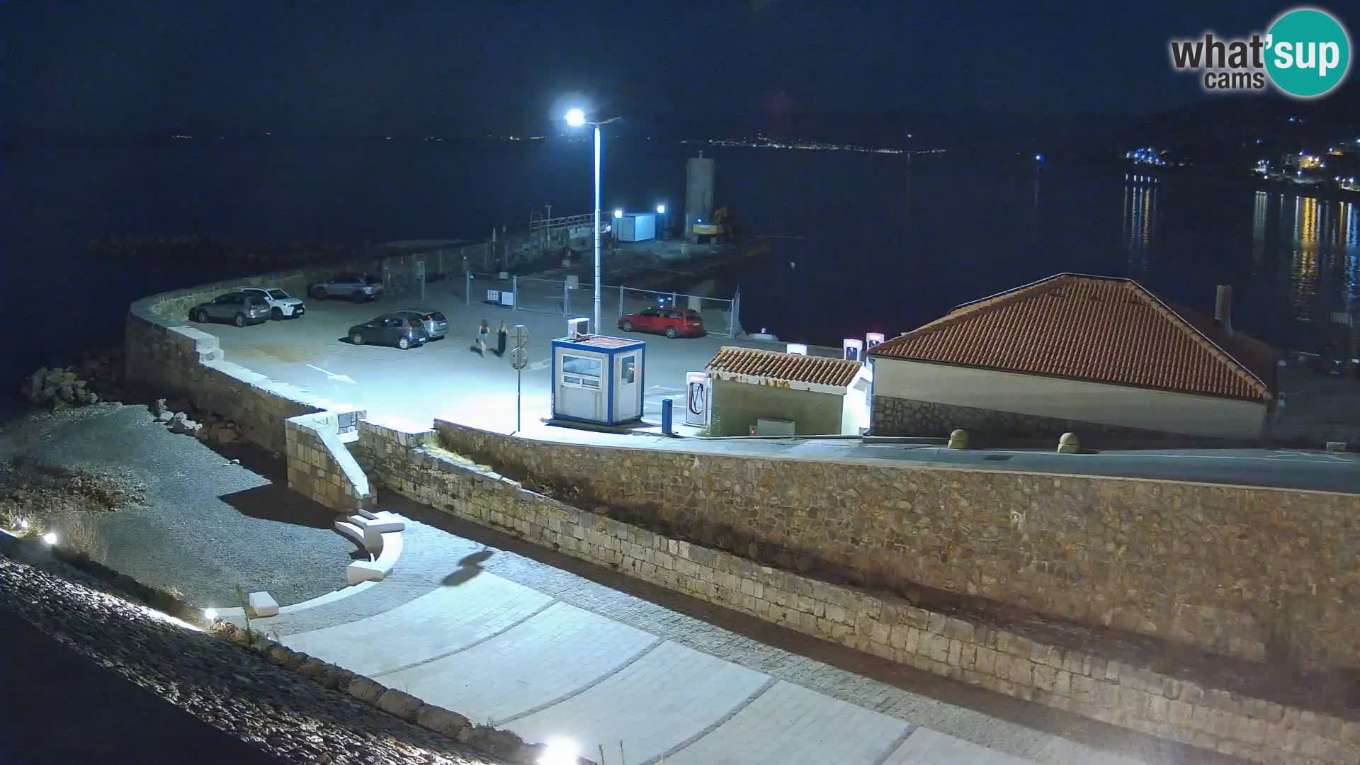 Webcam port de Senj – Vue sur la jetée et le phare
