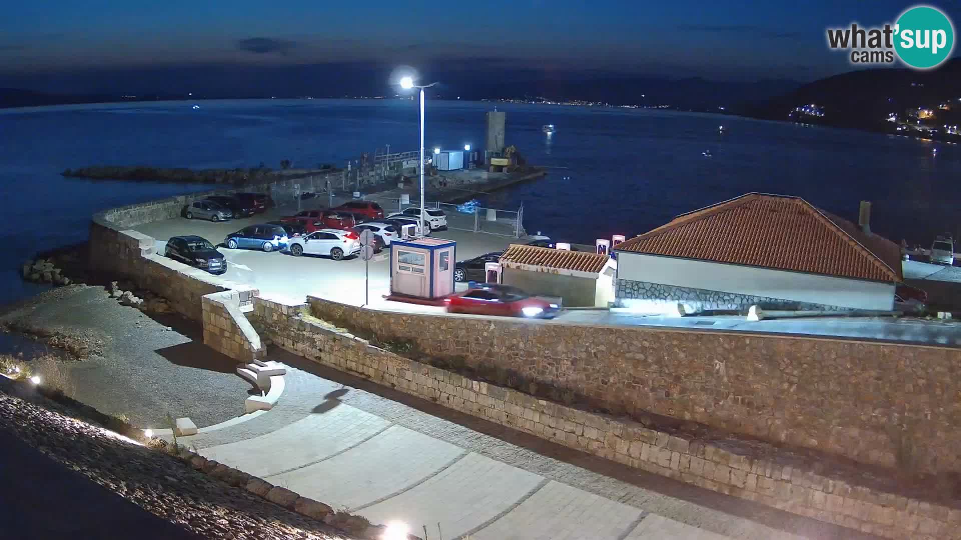 Web kamera Senj luka – Lukobran i svjetionik uživo