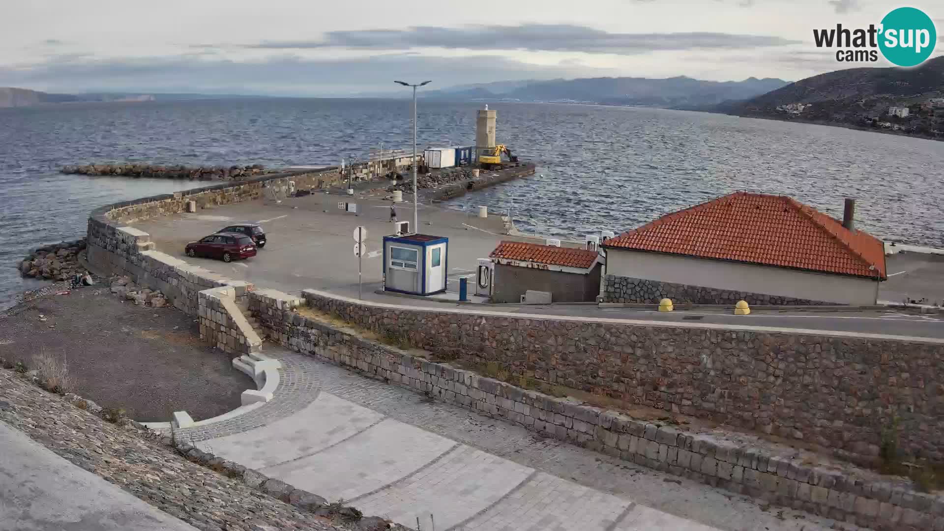 Webcam Porto di Segna – Frangiflutti e Faro in diretta