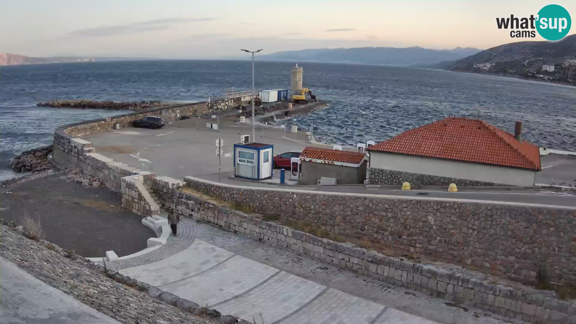 Senj Harbour Webcam – Breakwater & Lighthouse Live View