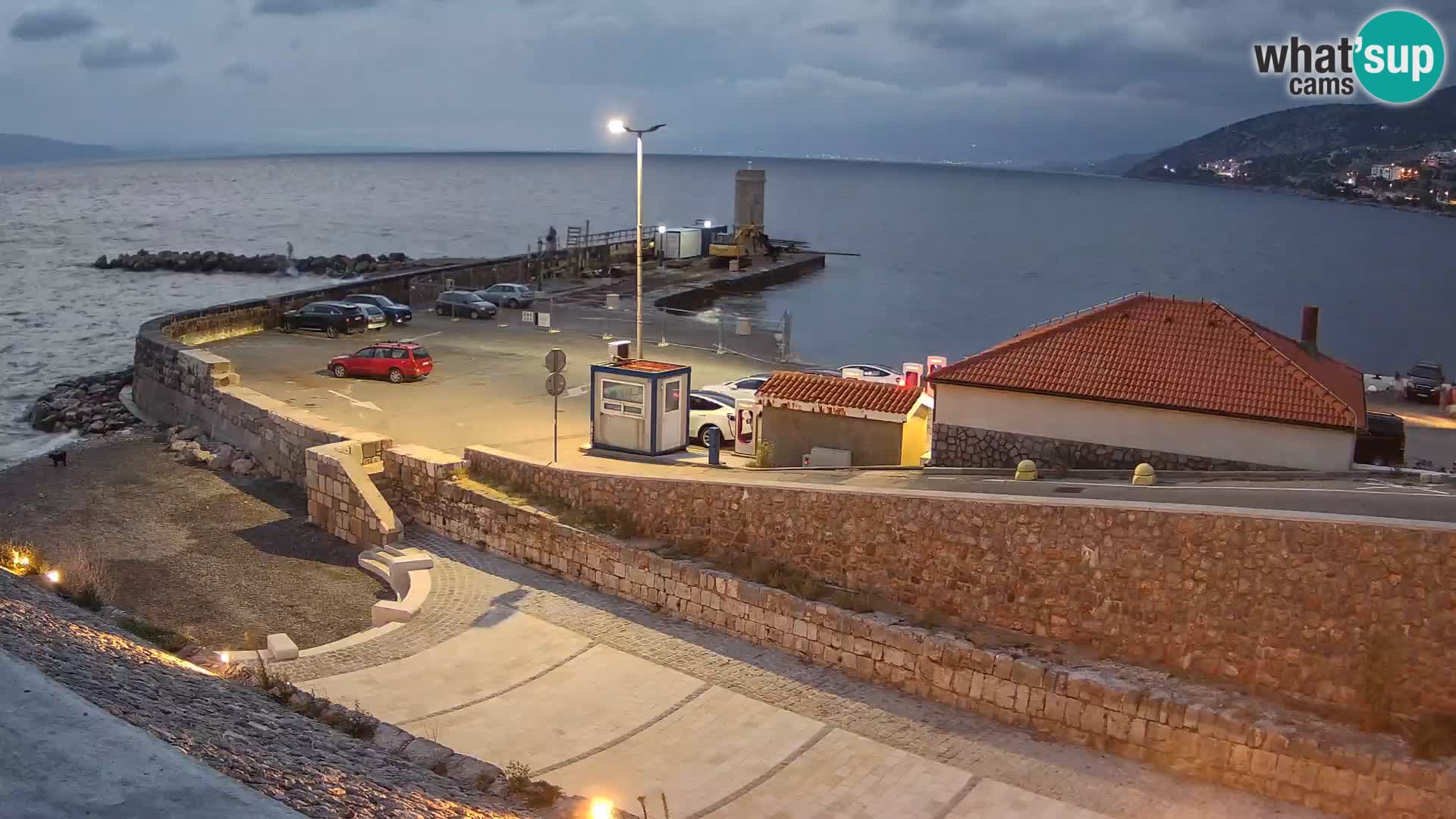 Webcam Porto di Segna – Frangiflutti e Faro in diretta