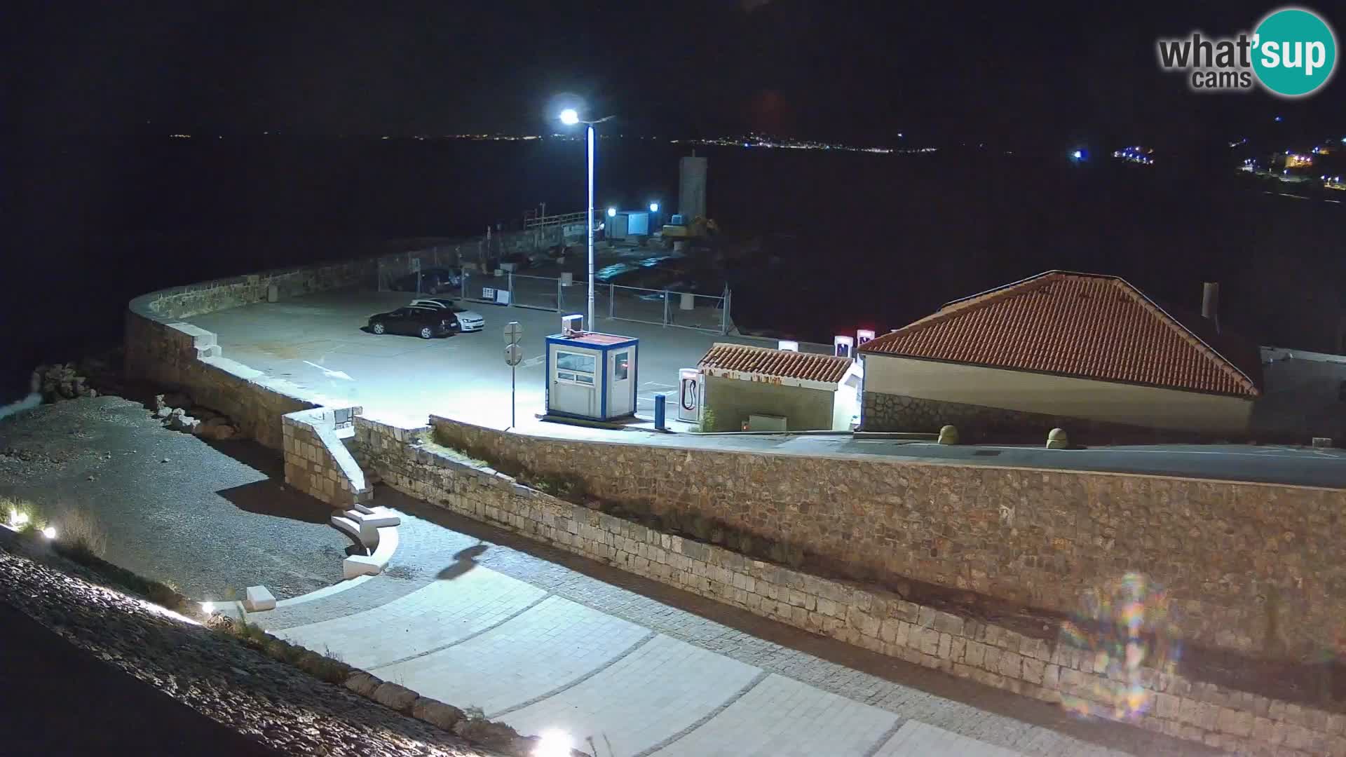 Senj Hafen Webcam – Wellenbrecher & Leuchtturm Liveblick
