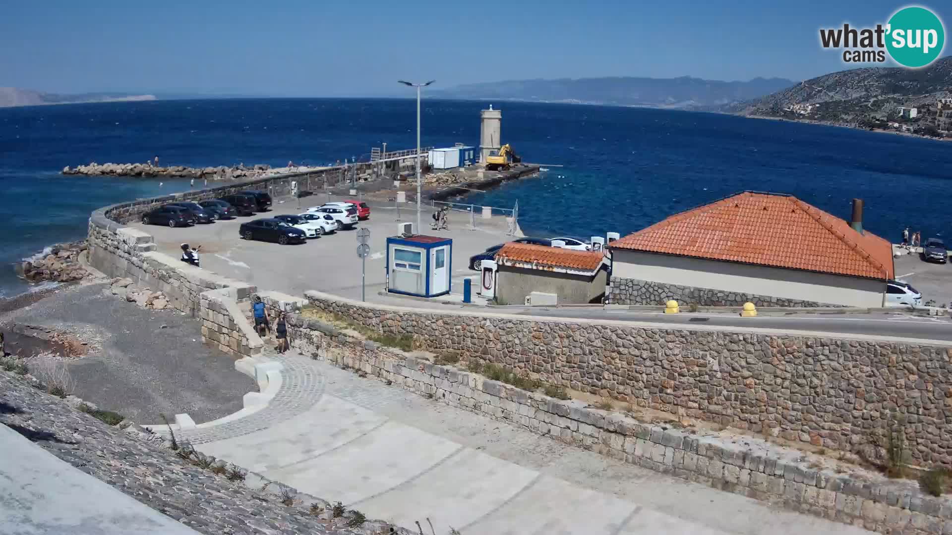 Webcam Porto di Segna – Frangiflutti e Faro in diretta