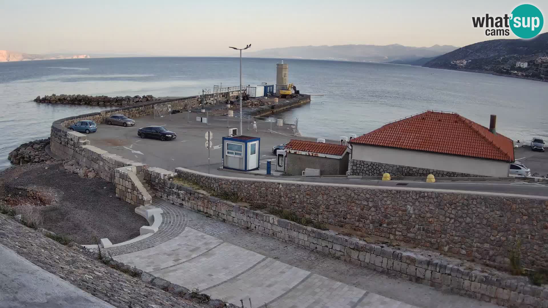 Senj Harbour Webcam – Breakwater & Lighthouse Live View
