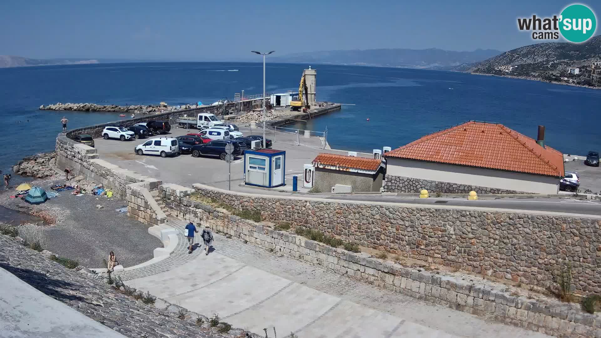 Senj Hafen Webcam – Wellenbrecher & Leuchtturm Liveblick