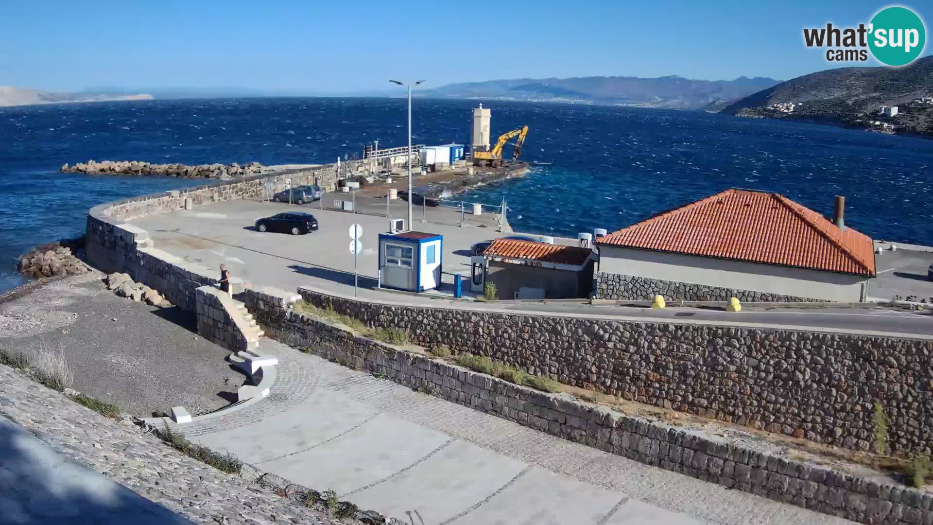 Senj Hafen Webcam – Wellenbrecher & Leuchtturm Liveblick