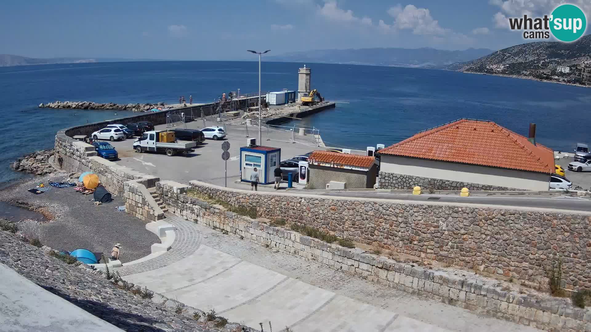 Senj Hafen Webcam – Wellenbrecher & Leuchtturm Liveblick