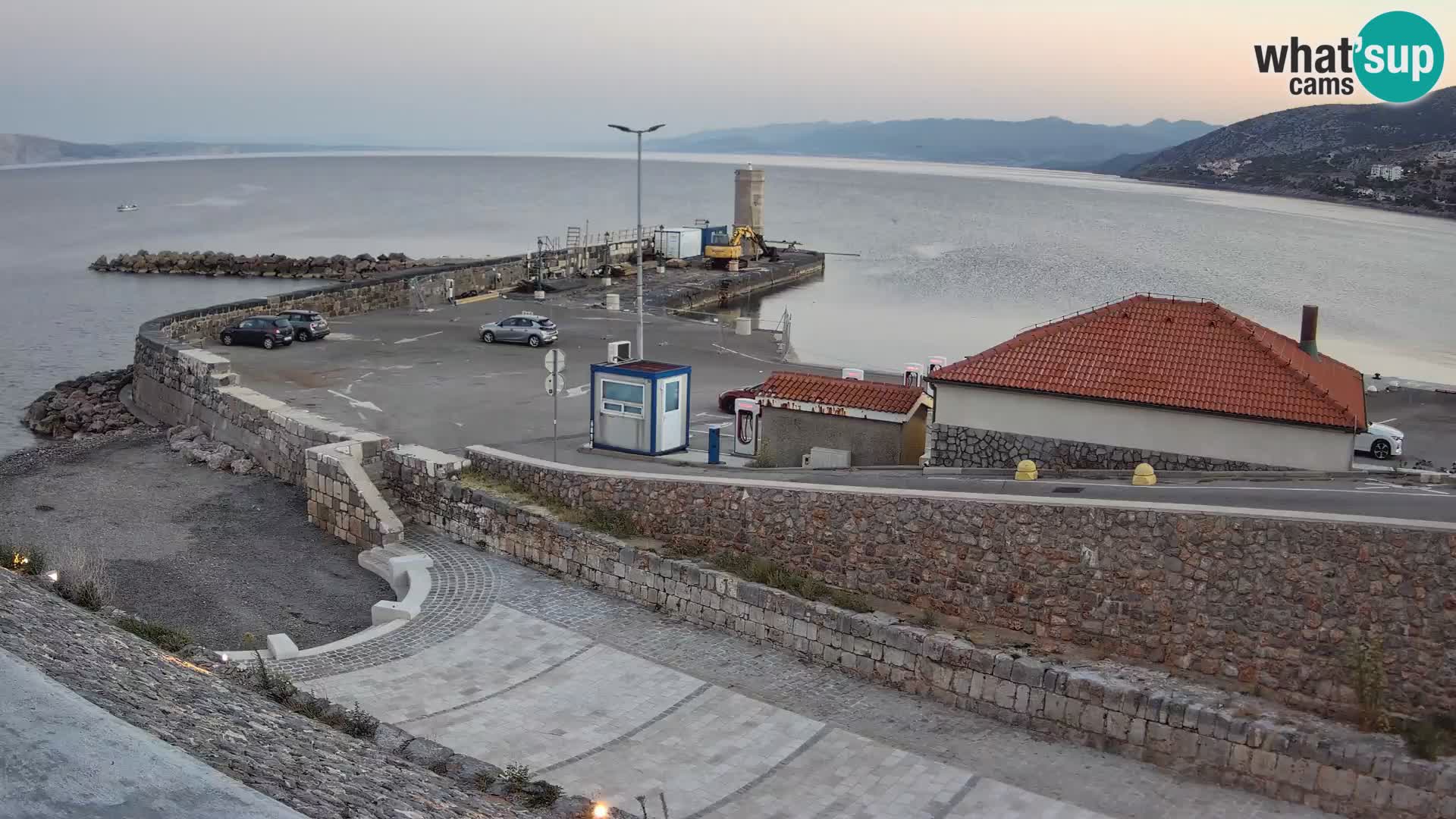 Senj Harbour Webcam – Breakwater & Lighthouse Live View