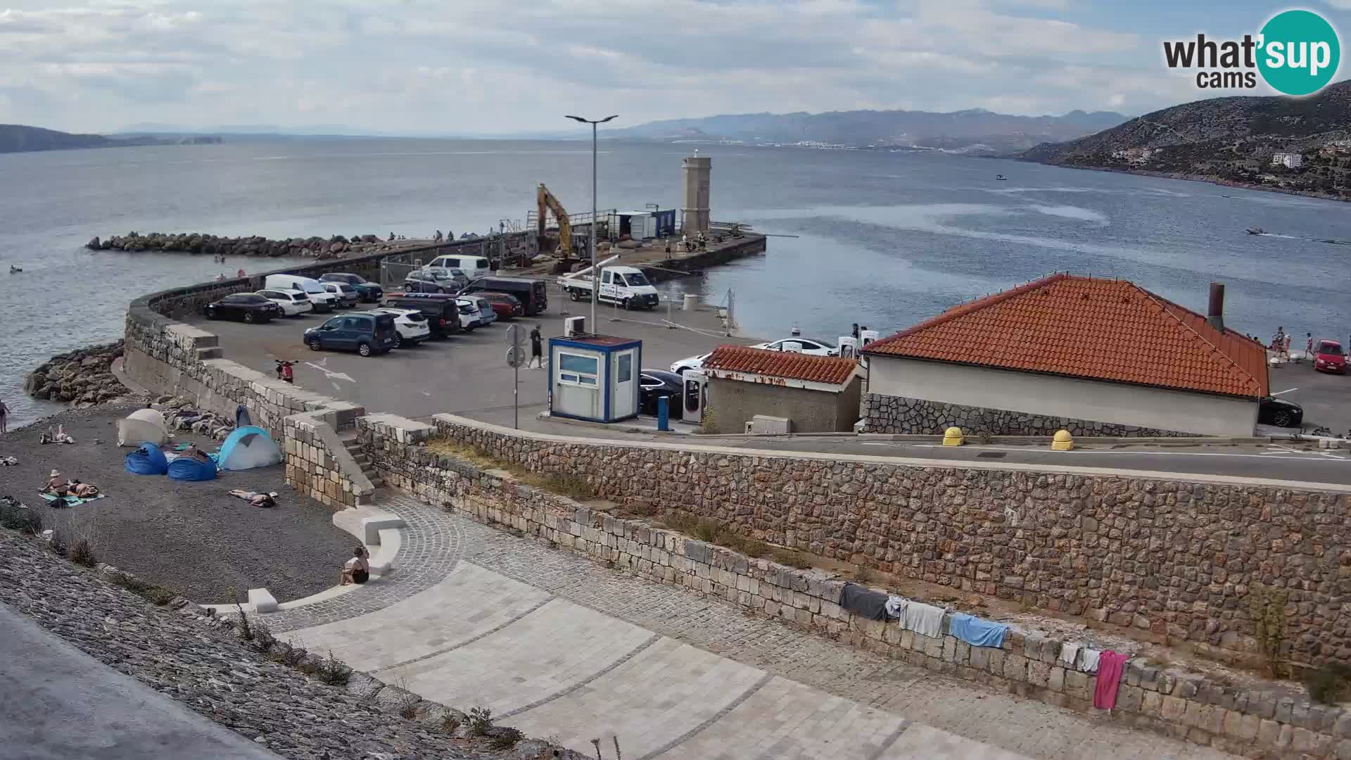 Web kamera Senj luka – Lukobran i svjetionik uživo