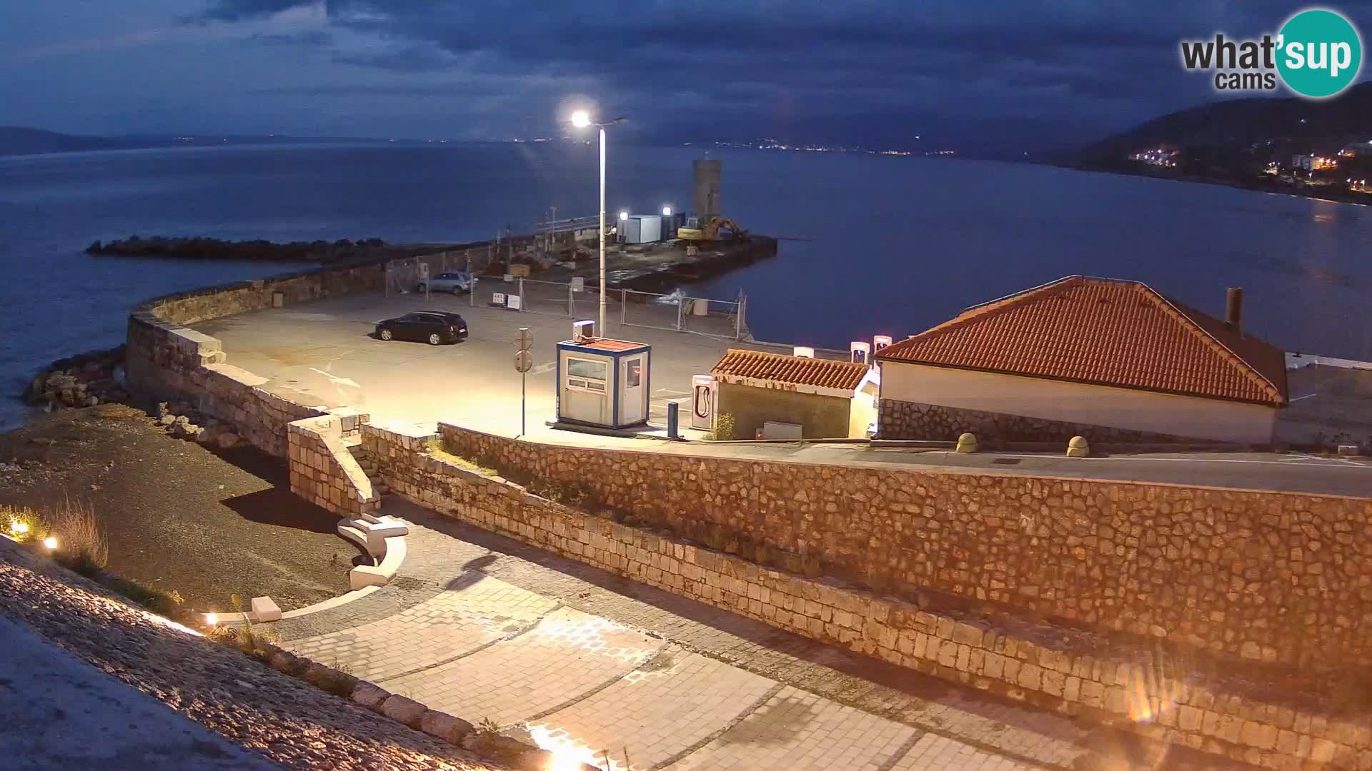 Senj Harbour Webcam – Breakwater & Lighthouse Live View
