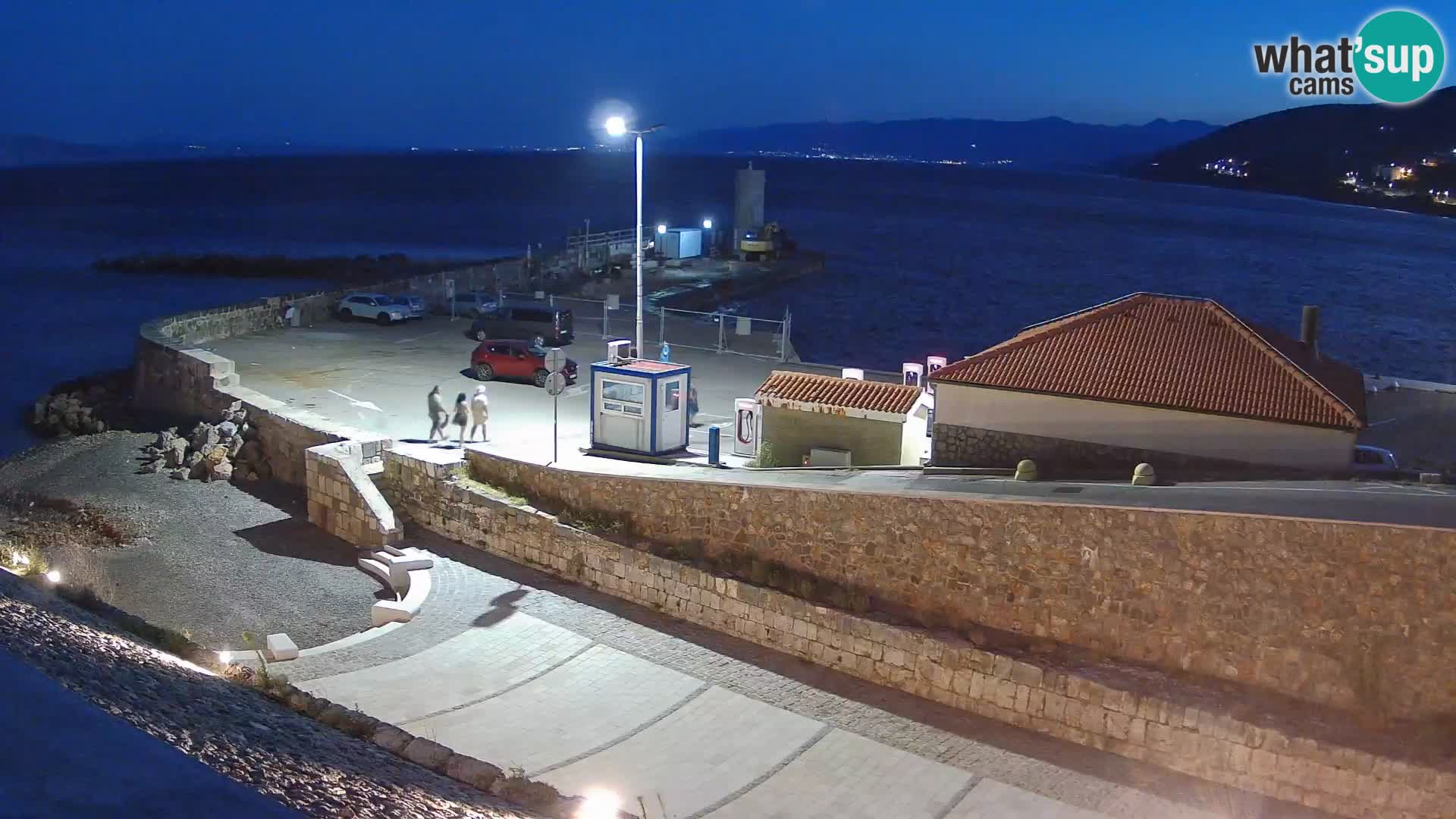 Senj Hafen Webcam – Wellenbrecher & Leuchtturm Liveblick