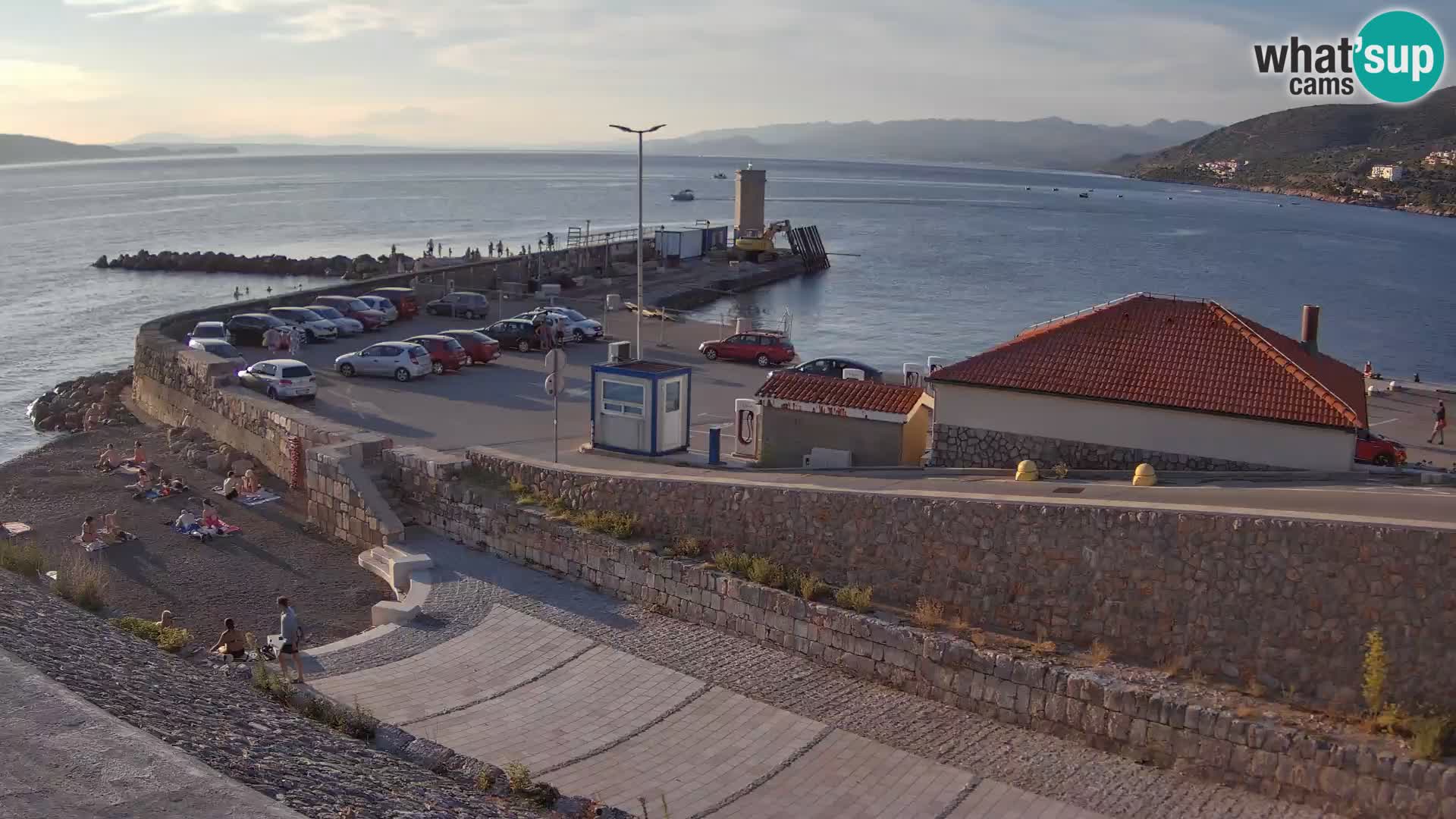 Webcam puerto de Senj – Rompeolas y faro en directo