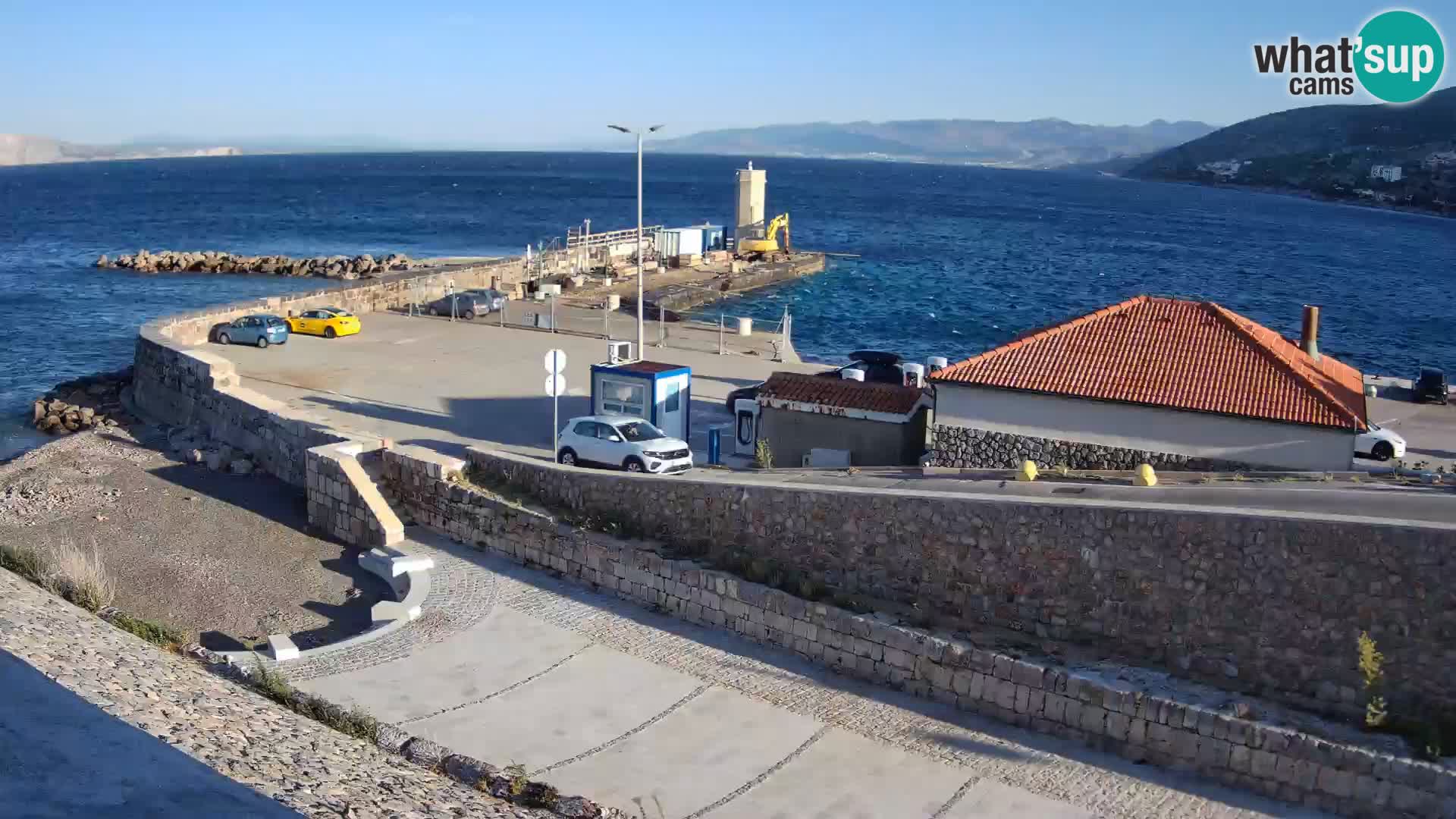 Webcam Porto di Segna – Frangiflutti e Faro in diretta