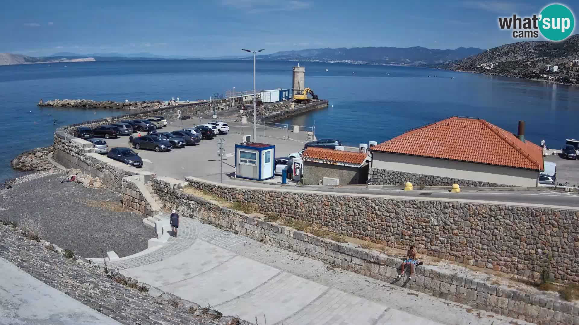 Senj Hafen Webcam – Wellenbrecher & Leuchtturm Liveblick