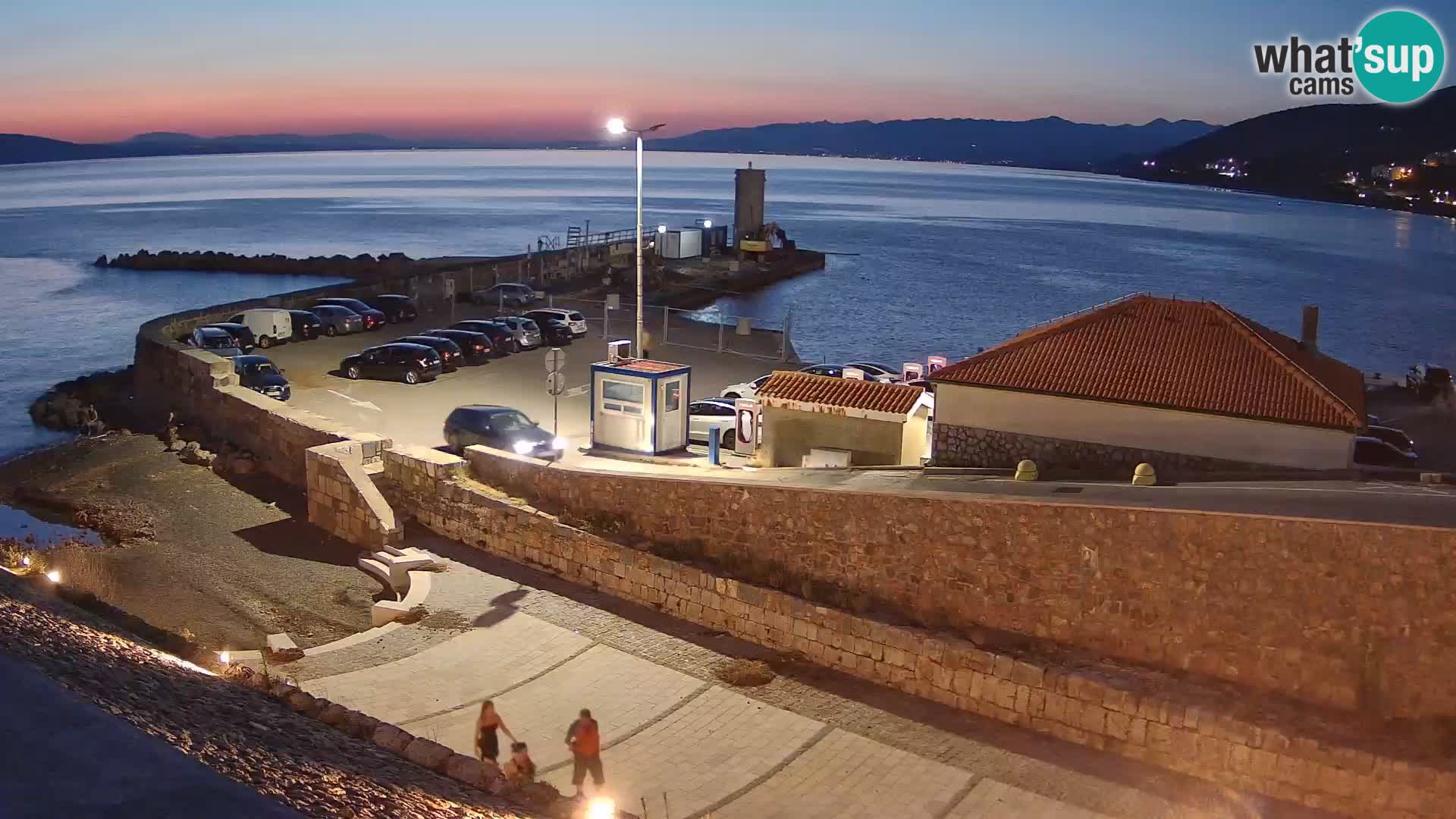 Webcam Porto di Segna – Frangiflutti e Faro in diretta