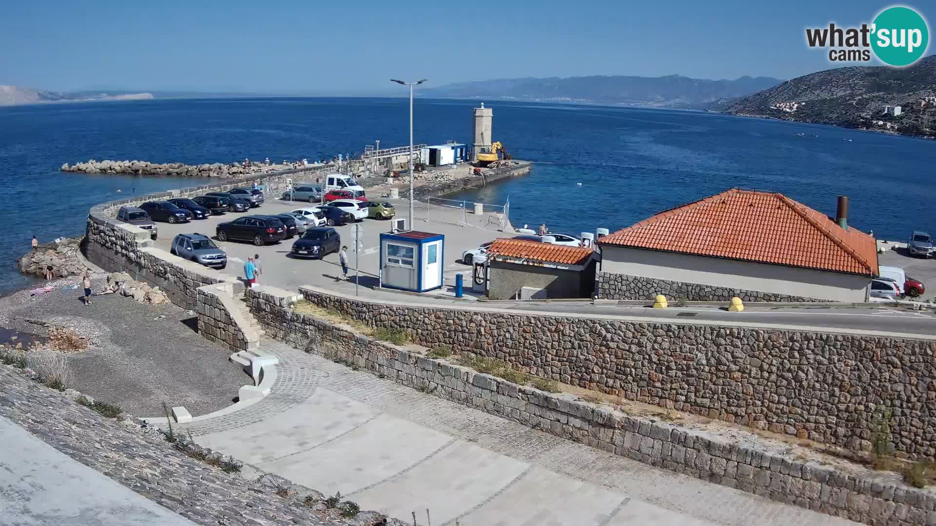 Webcam Porto di Segna – Frangiflutti e Faro in diretta