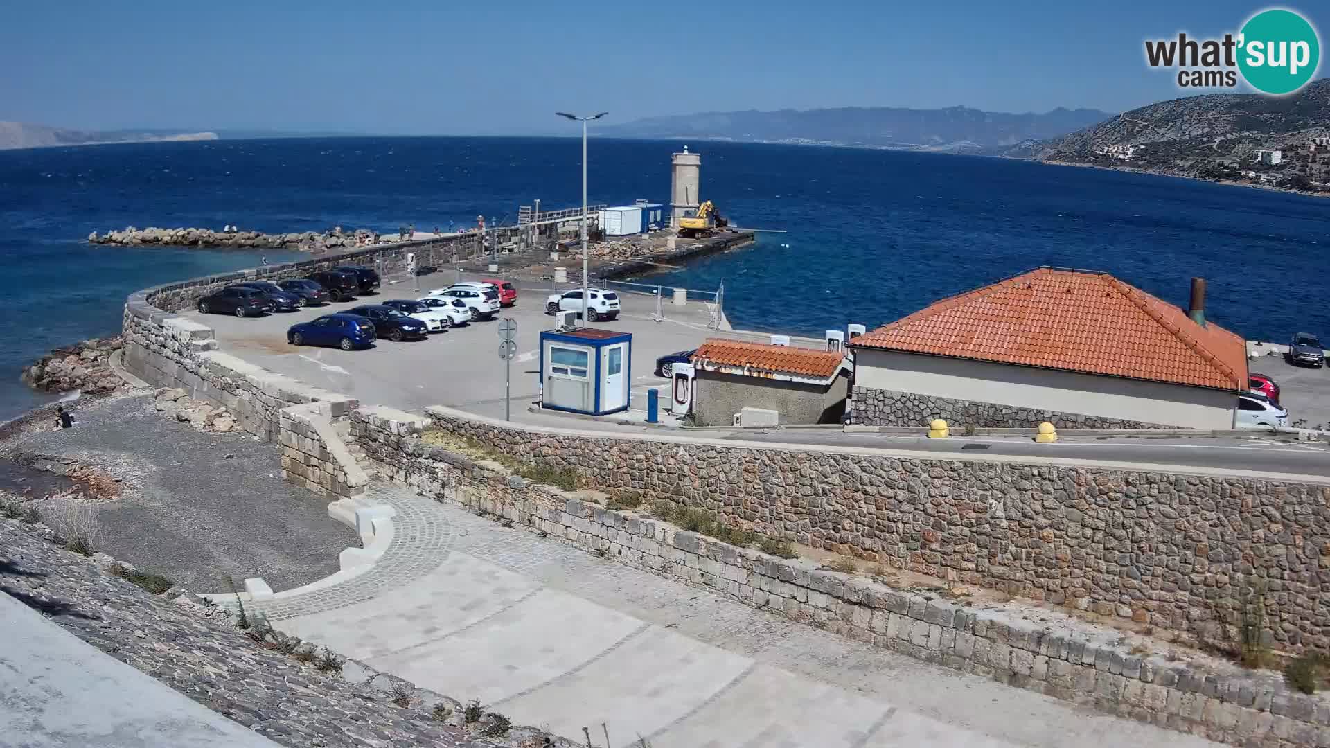 Senj Hafen Webcam – Wellenbrecher & Leuchtturm Liveblick