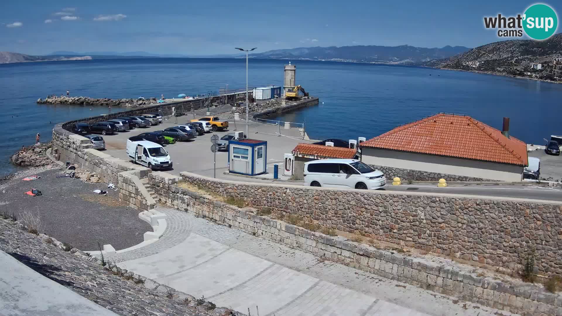 Webcam port de Senj – Vue sur la jetée et le phare