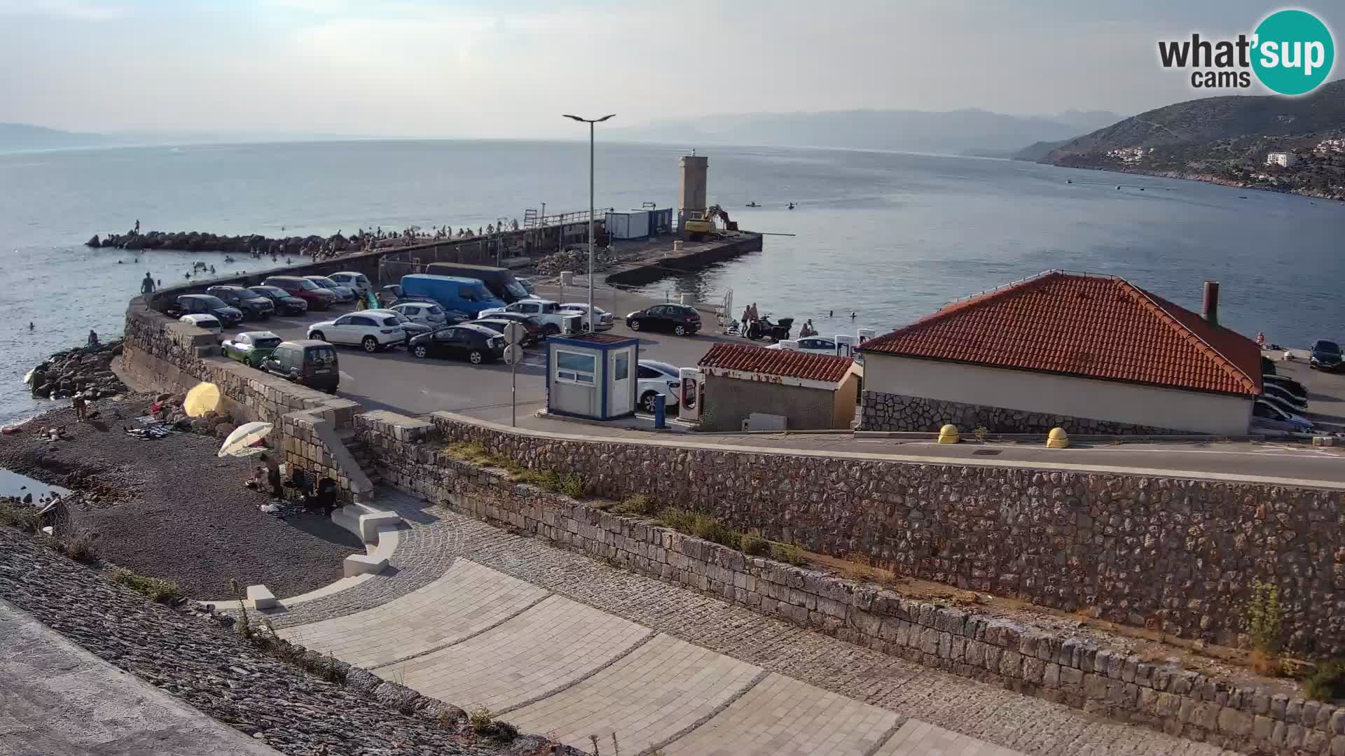 Web kamera Senj luka – Lukobran i svjetionik uživo