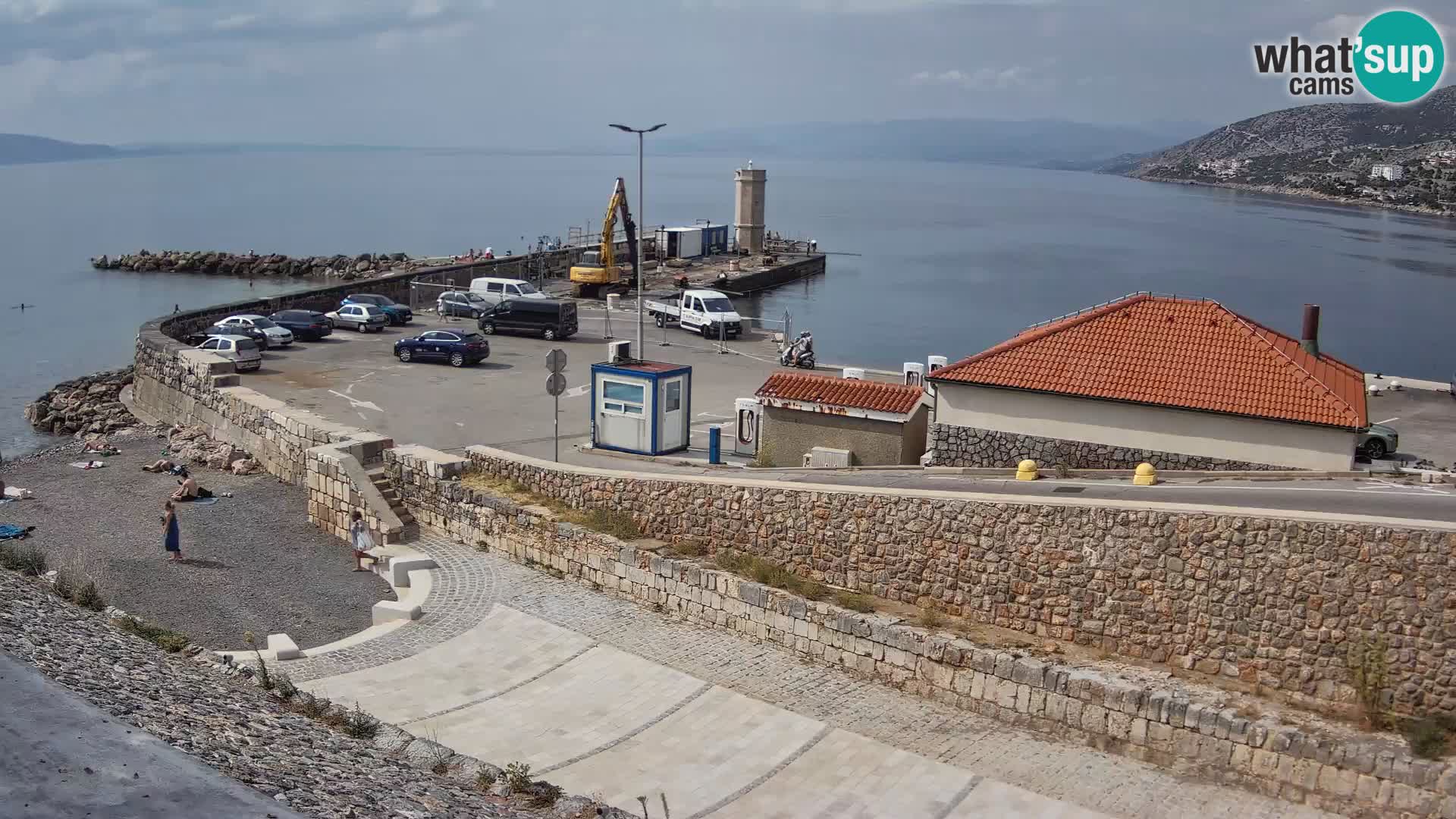 Senj Hafen Webcam – Wellenbrecher & Leuchtturm Liveblick