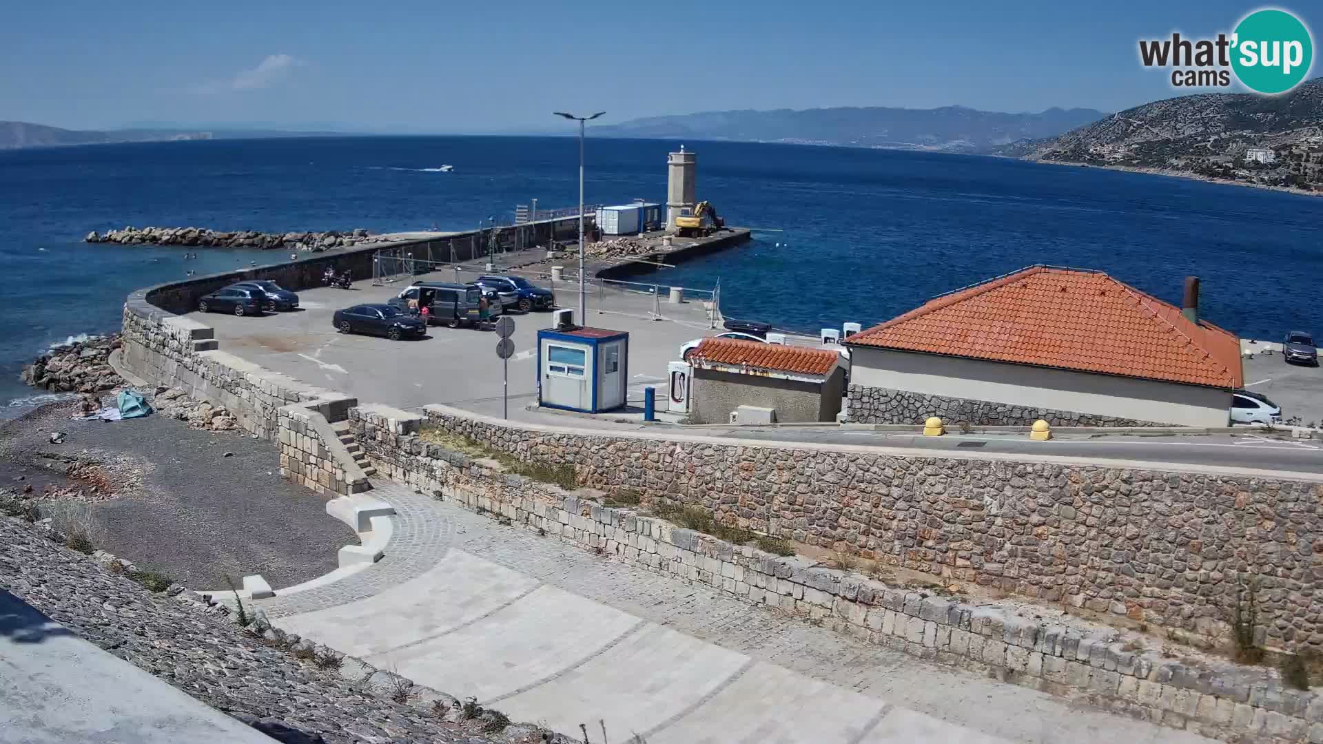 Webcam port de Senj – Vue sur la jetée et le phare