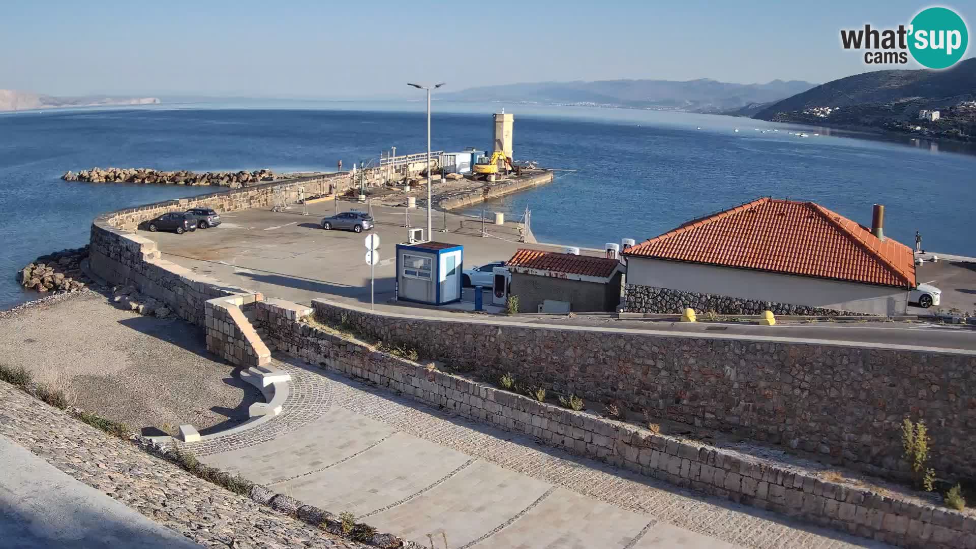 Web kamera Senj luka – Lukobran i svjetionik uživo