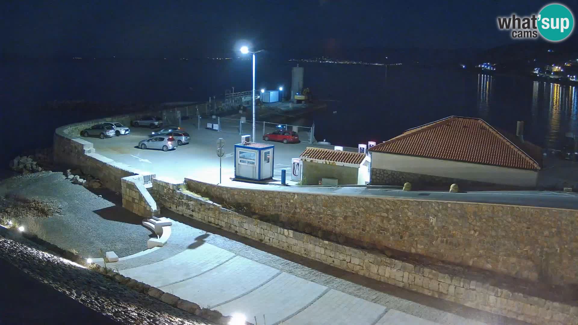 Senj Hafen Webcam – Wellenbrecher & Leuchtturm Liveblick