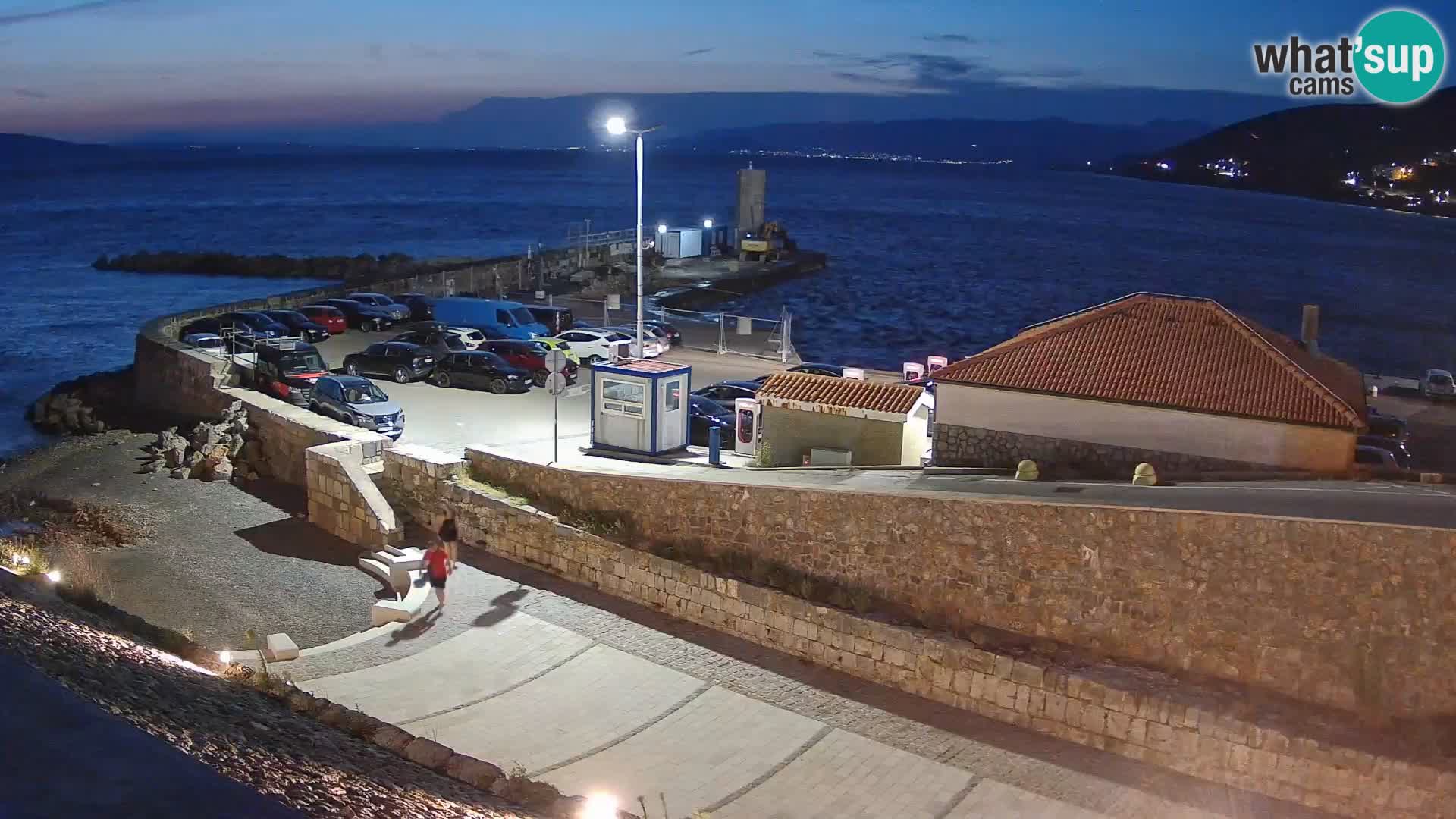 Senj Hafen Webcam – Wellenbrecher & Leuchtturm Liveblick