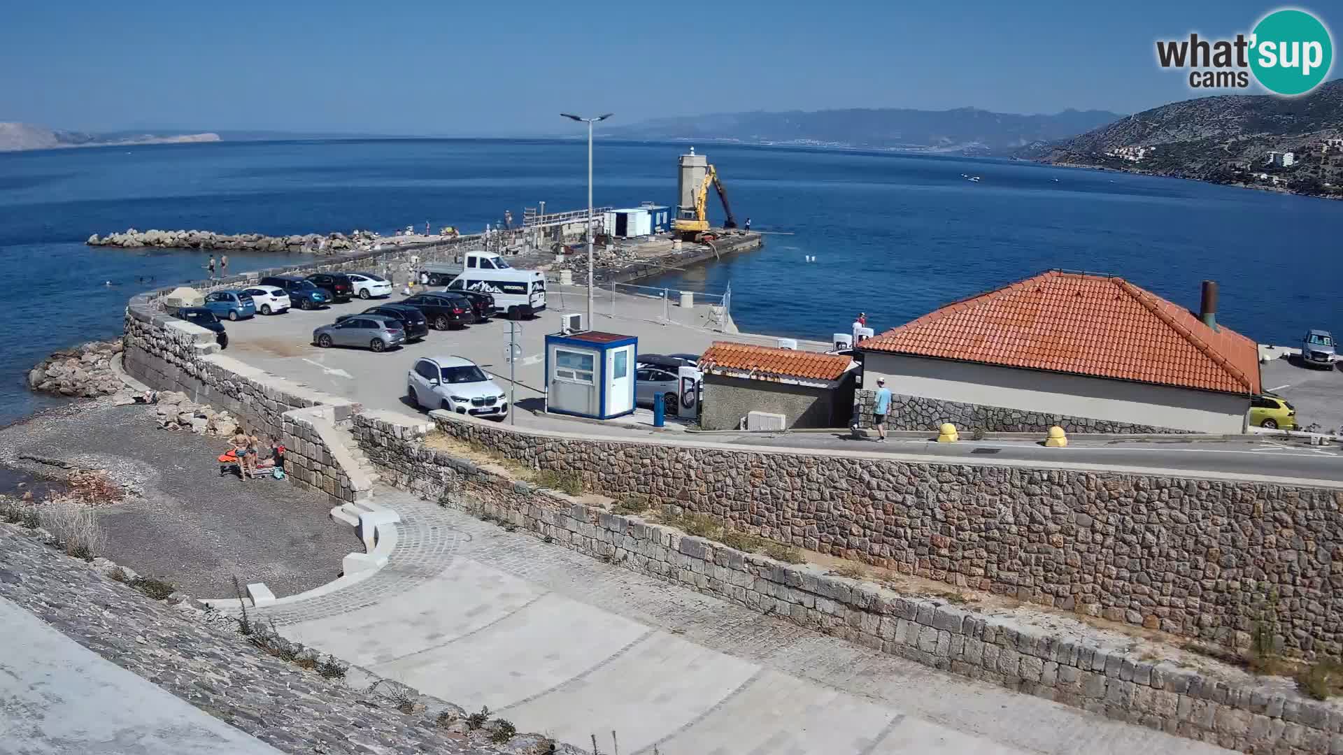Web kamera Senj luka – Lukobran i svjetionik uživo
