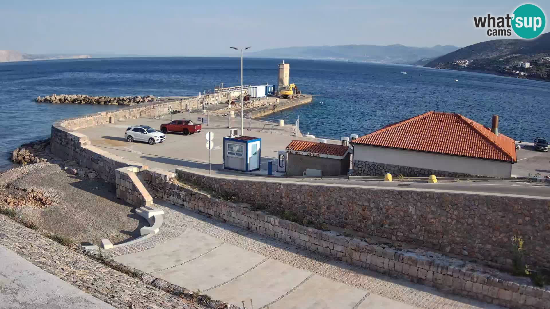 Senj Harbour Webcam – Breakwater & Lighthouse Live View