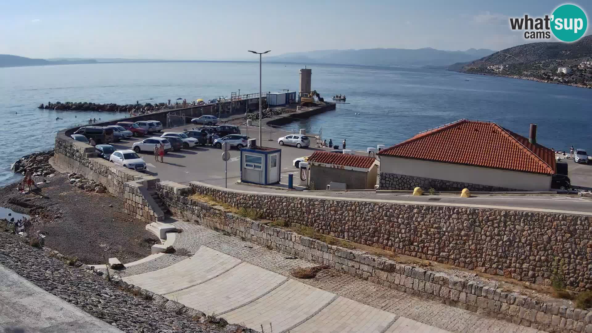 Senj Hafen Webcam – Wellenbrecher & Leuchtturm Liveblick