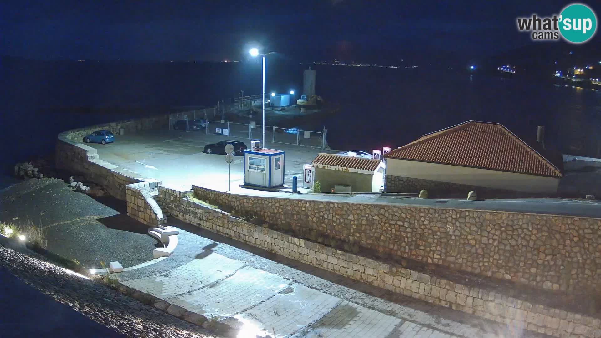 Senj Hafen Webcam – Wellenbrecher & Leuchtturm Liveblick