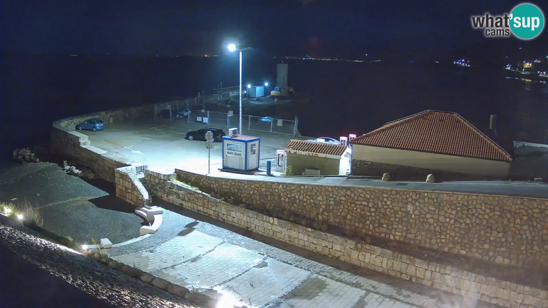 Senj Hafen Webcam – Wellenbrecher & Leuchtturm Liveblick