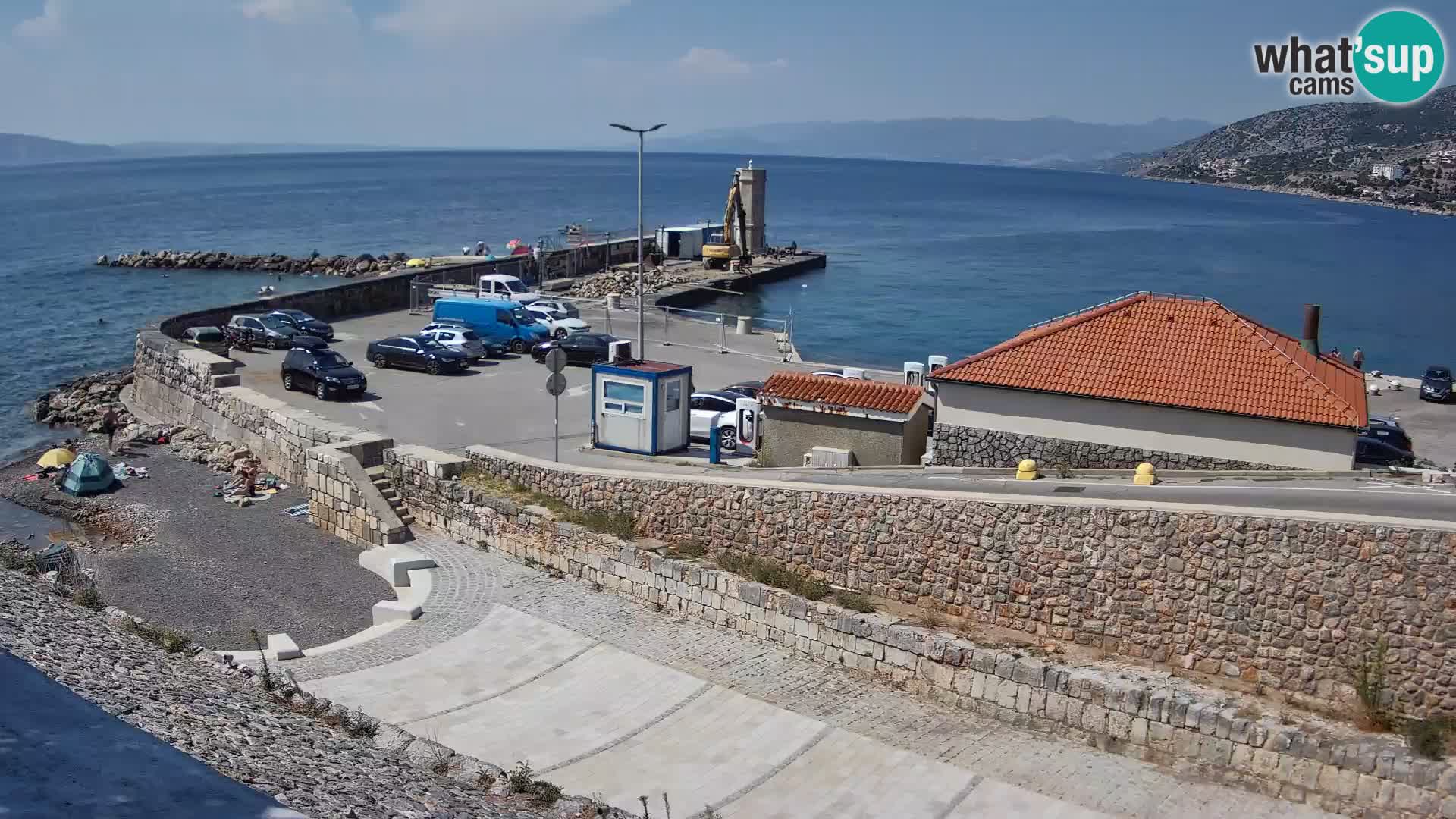 Web kamera Senj luka – Lukobran i svjetionik uživo