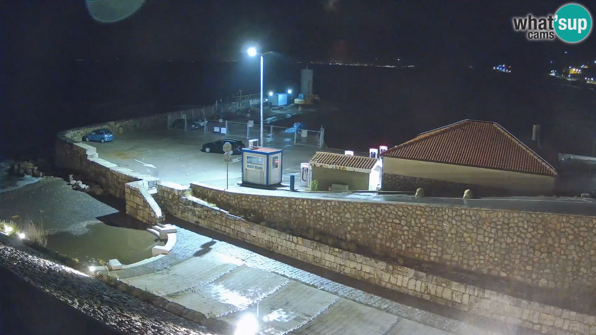 Senj Hafen Webcam – Wellenbrecher & Leuchtturm Liveblick