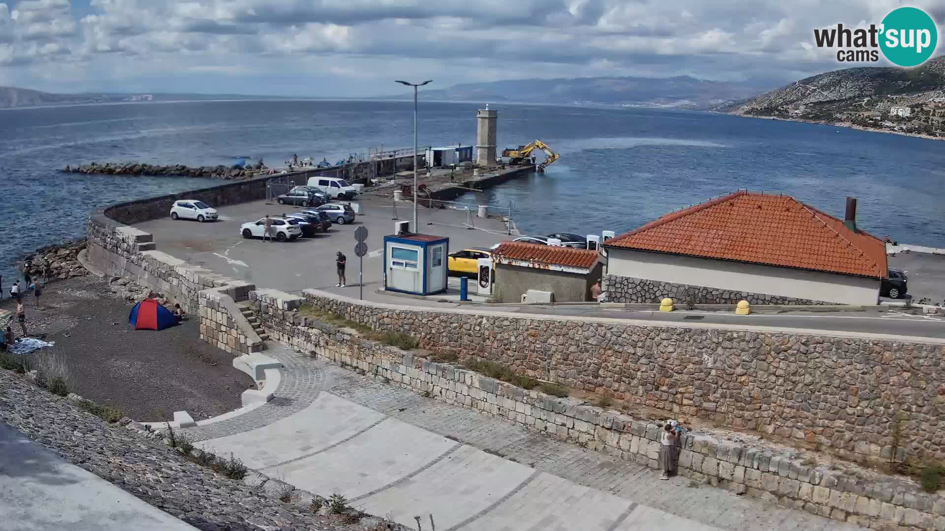 Senj Hafen Webcam – Wellenbrecher & Leuchtturm Liveblick